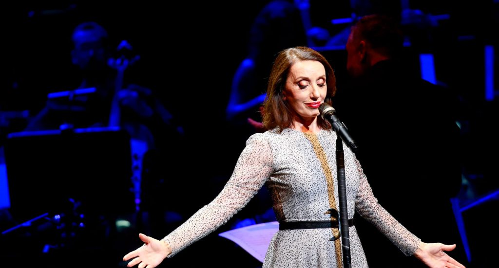 Luz Casal en Concierto | Sevilla Sénior