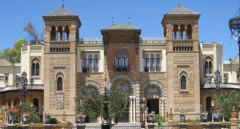 Ciclo de sainetes en el Parque María Luisa: 'Sevilla ríe... bajo las estrellas'